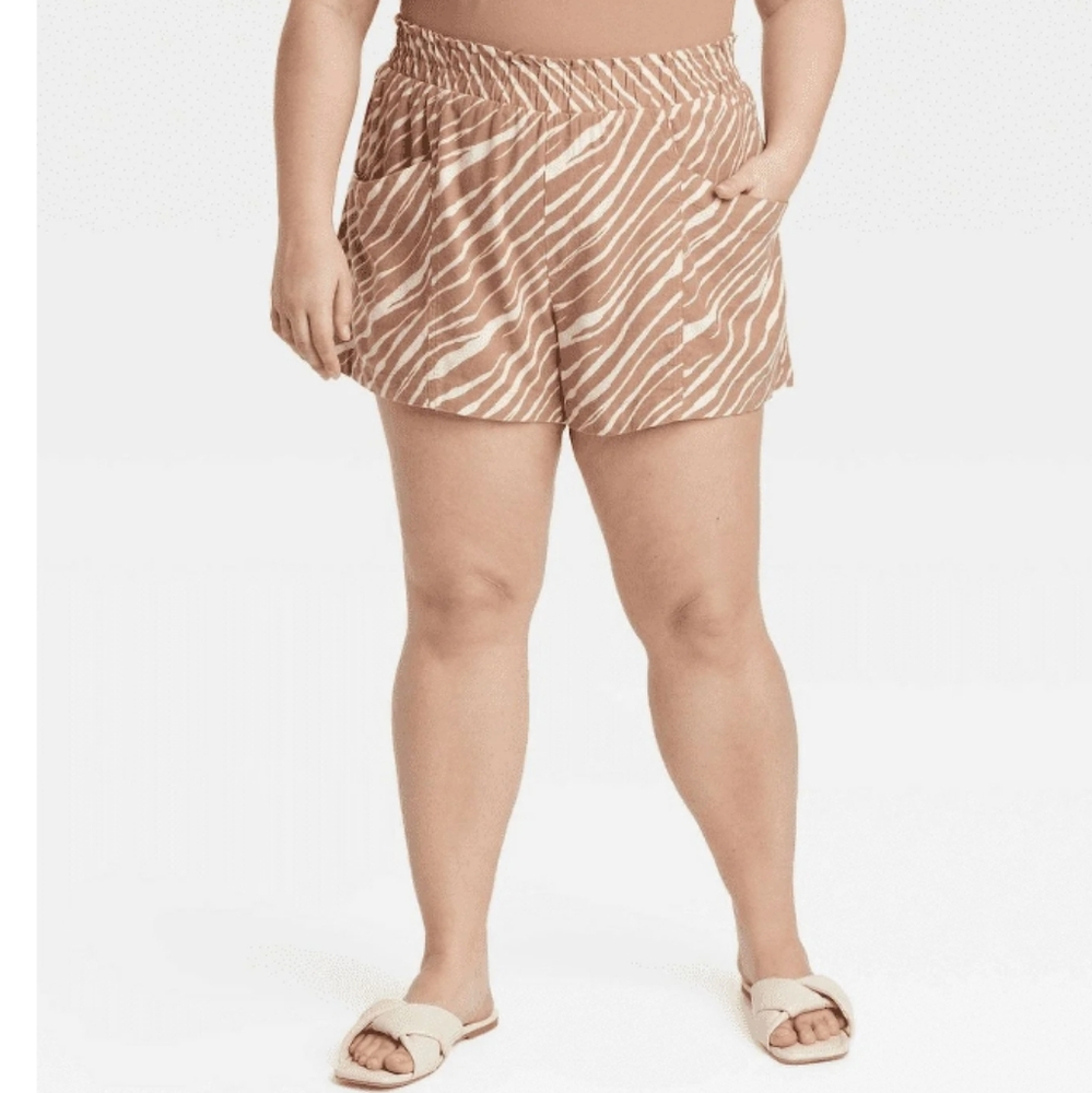 A New Day Brown and White Women's Shorts